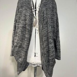 Cardigan Large Boutique pockets brand Free Kisses gray long sleeve C7272